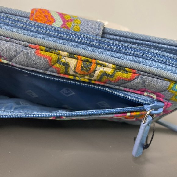 VERA BRADLEY Women's Blue Southwestern Pattern Rfid Turnlock Wallet - Picture 7 of 7